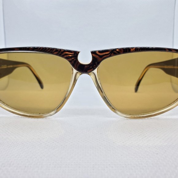 GUCCI GG2109/S Vintage Tortoise Gold Sunglasses main image 8